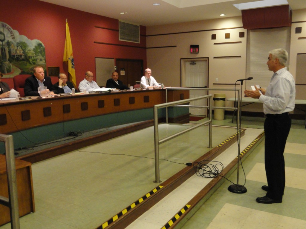 Former Haddon Heights Mayor Scott Alexander talks with the borough council on liquor licenses. Credit: Matt Skoufalos.