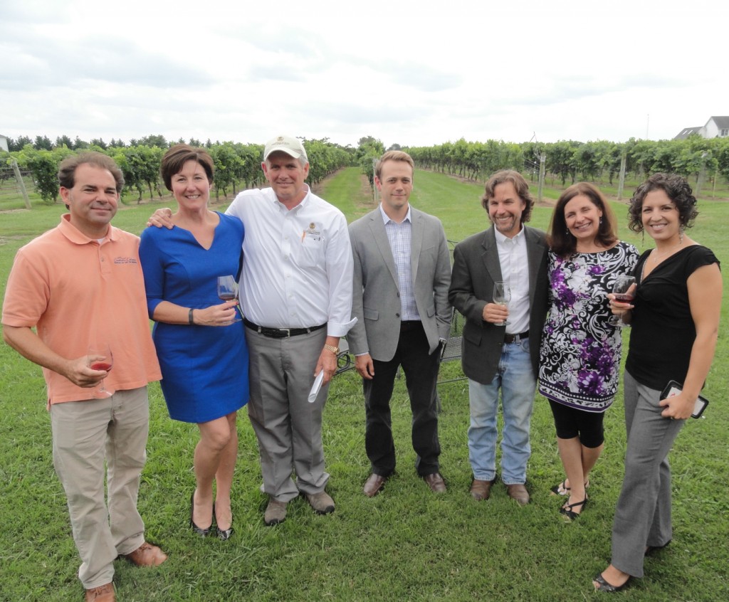 From left: Wine industry professionals Scott Thomas, Sarah Willoughby, Chuck Nunan, Jake Buganski, Scott Donnini, Nina Kelly, and Joanna Clarke. Credit: Matt Skoufalos.