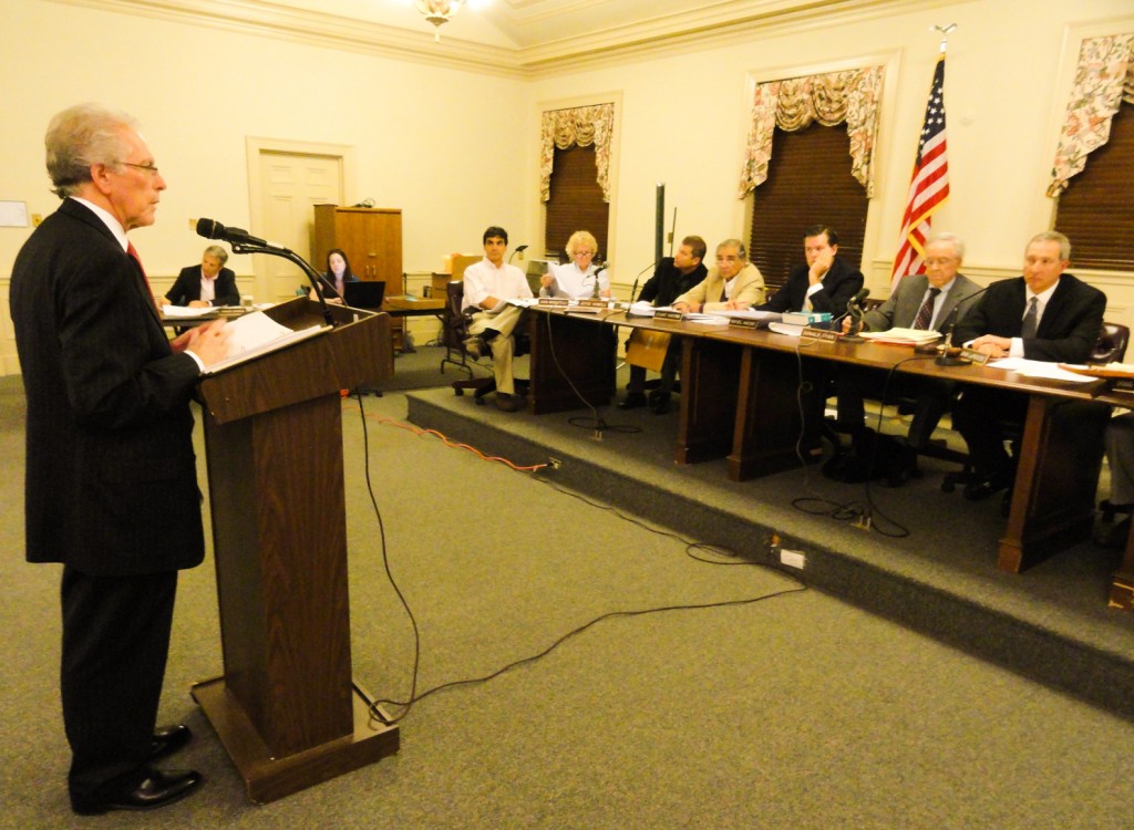 Cofsky addresses the Haddonfield planning board on the subject of the Warwick Road redevelopment. Credit: Matt Skoufalos.