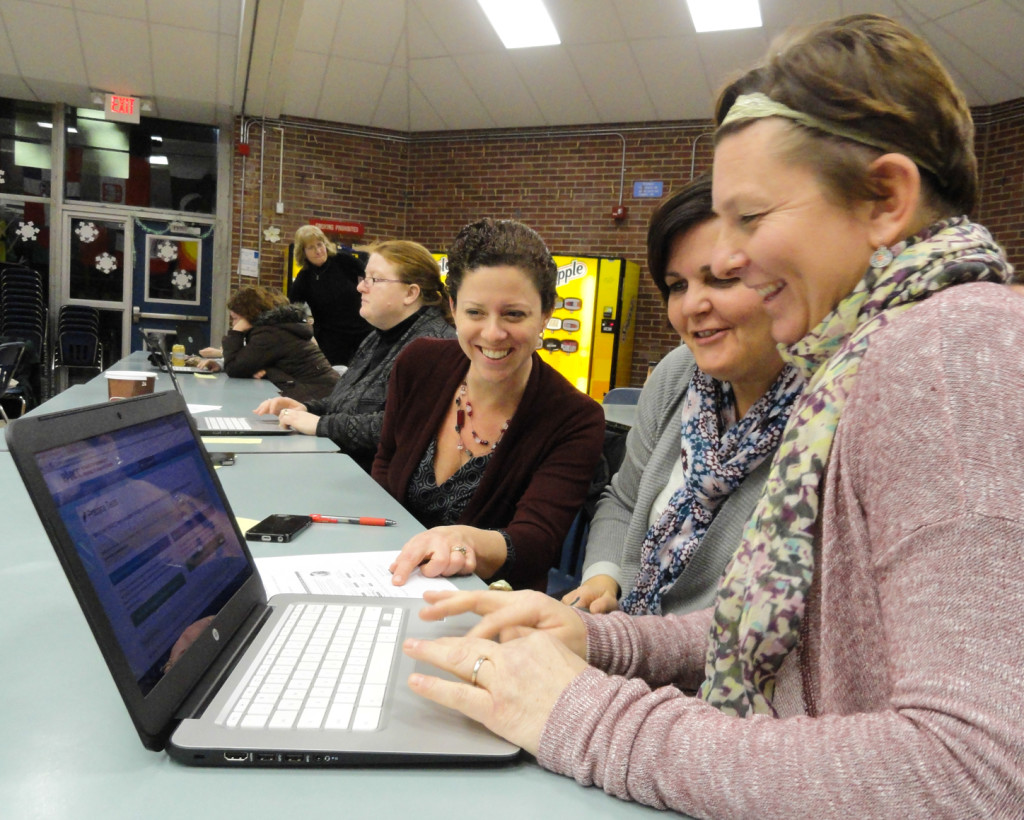 Collingswood parents try out the PARCC. Credit: Matt Skoufalos.