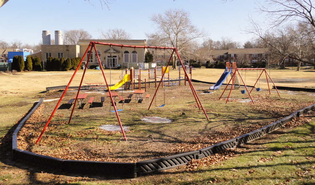 The playground at Roberts Pool. Credit: Matt Skoufalos.