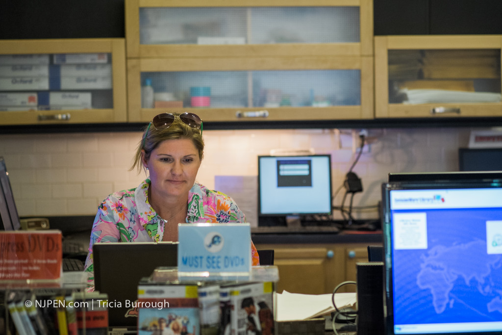 Erica Harris uses the annex computers. Credit: Tricia Burrough.