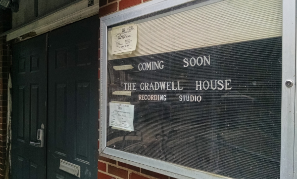 The marquee at Gradwell House. Credit: Matt Skoufalos.