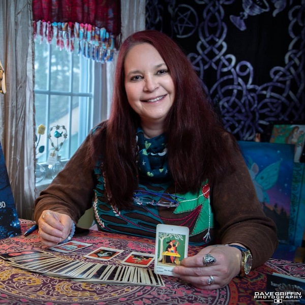 Tea and Tarot with Tracy Farquhar